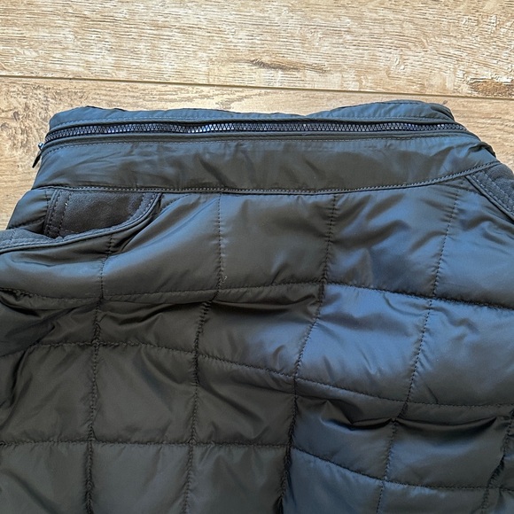 Zara Men's Black Quilted Jacket Size XXL in Excellent Condition - Picture 8 of 8